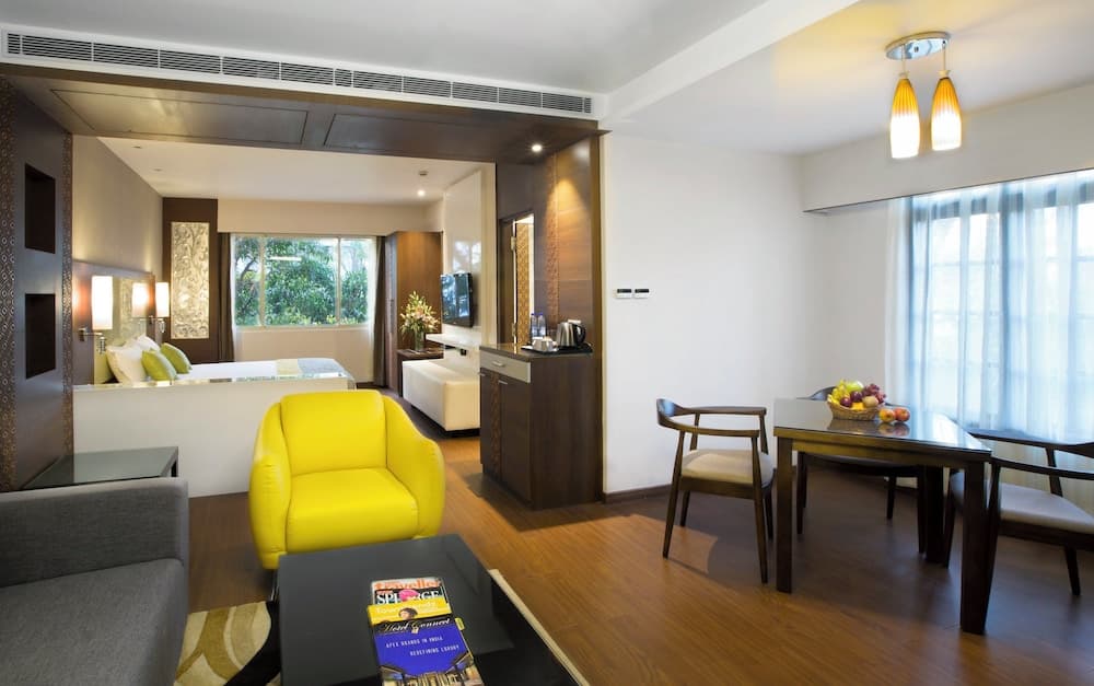 The Grand Magrath Hotel