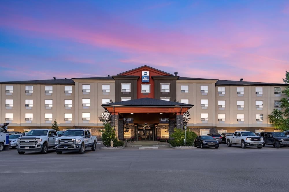Best Western Bonnyville Inn & Suites