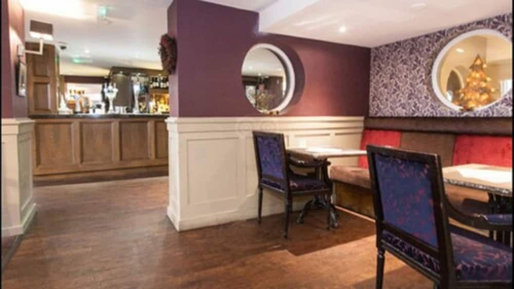 Lobi dinlenme salonu