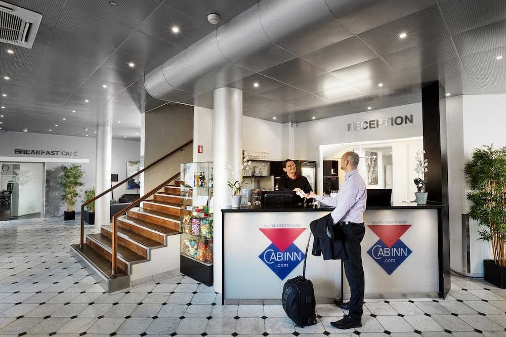 Lobi dinlenme salonu