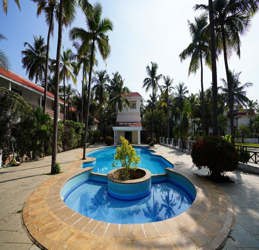 Green Coconut Resort