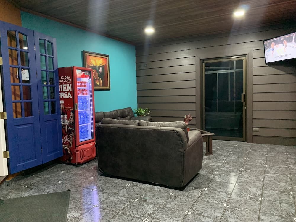 Lobi oturma alanı