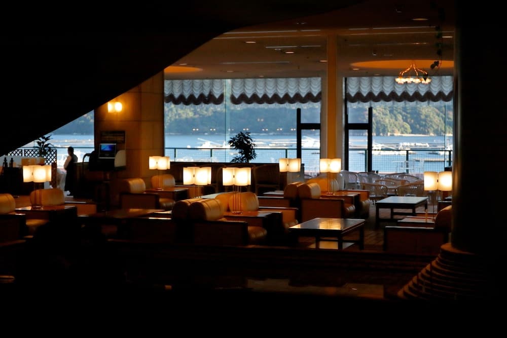 Lobi dinlenme salonu