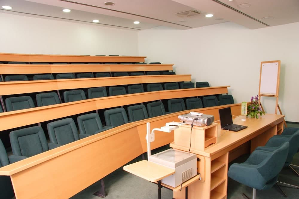 Toplantı salonu/imkânları