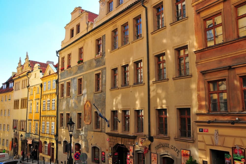 Residence Thunovska 19