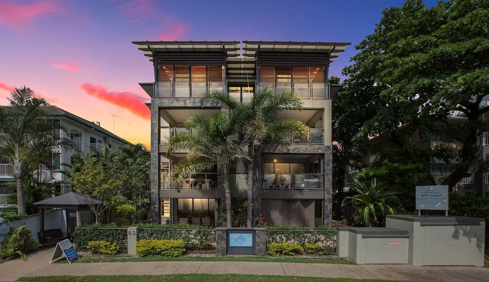 Sea Point On Trinity Beach