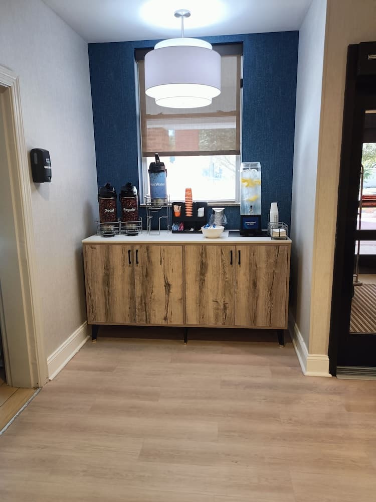 Comfort Inn & Suites Virginia Beach - Norfolk Airport