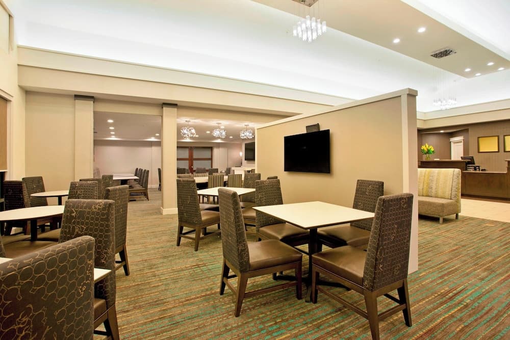 Lobi dinlenme salonu