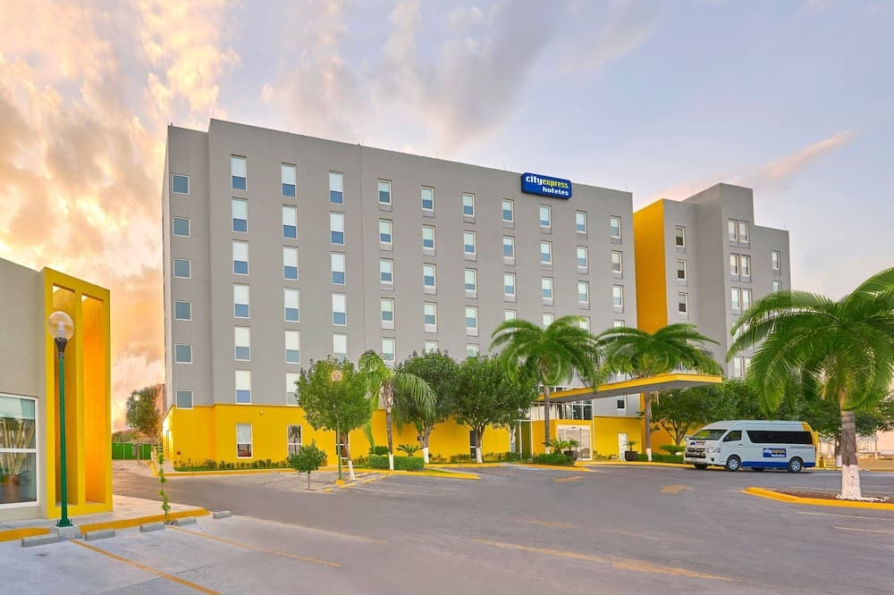 City Express by Marriott Monterrey Aeropuerto
