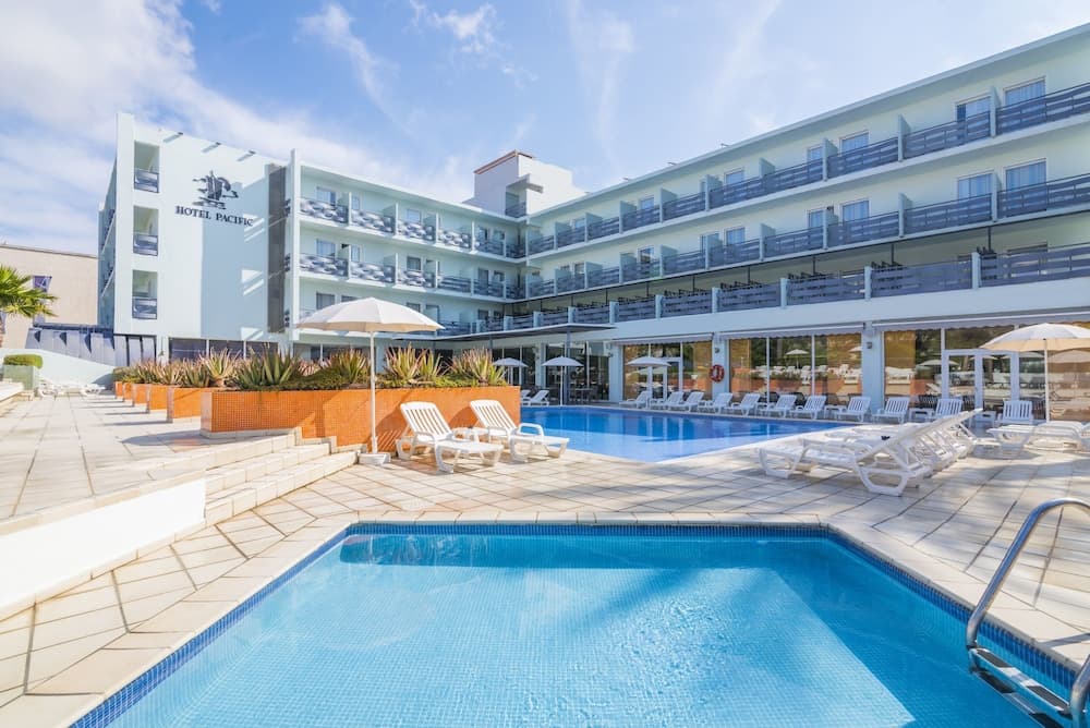 azuLine Hotel Pacific