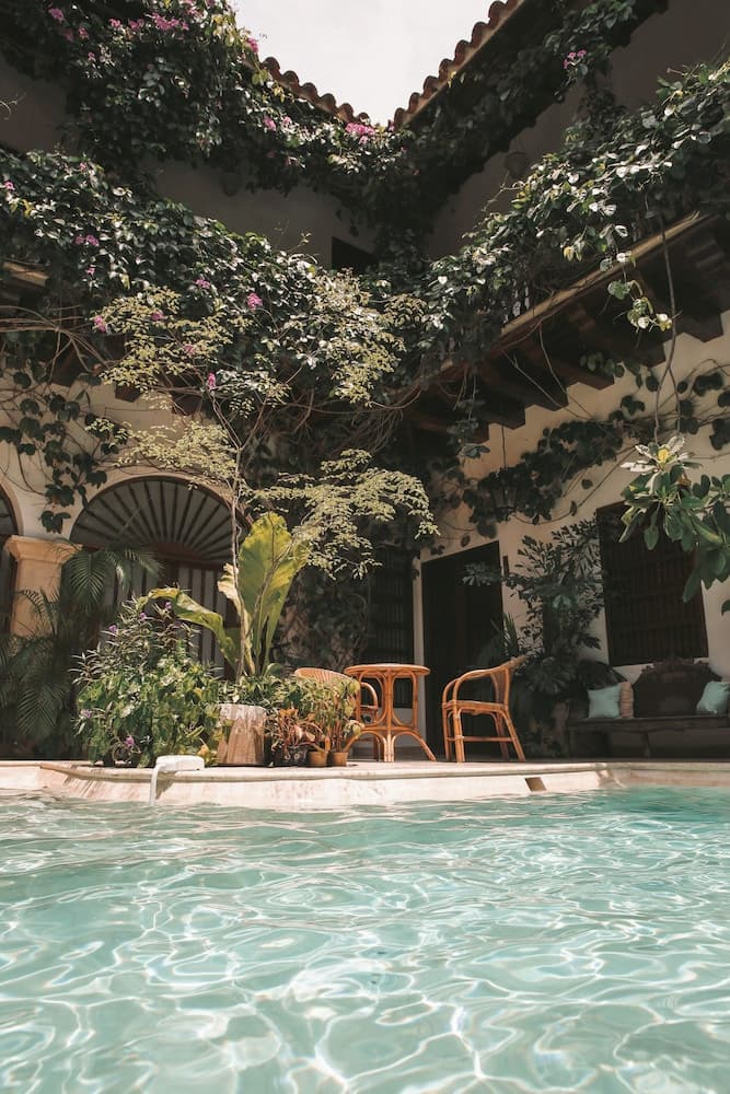 Casa del Arzobispado Hotel