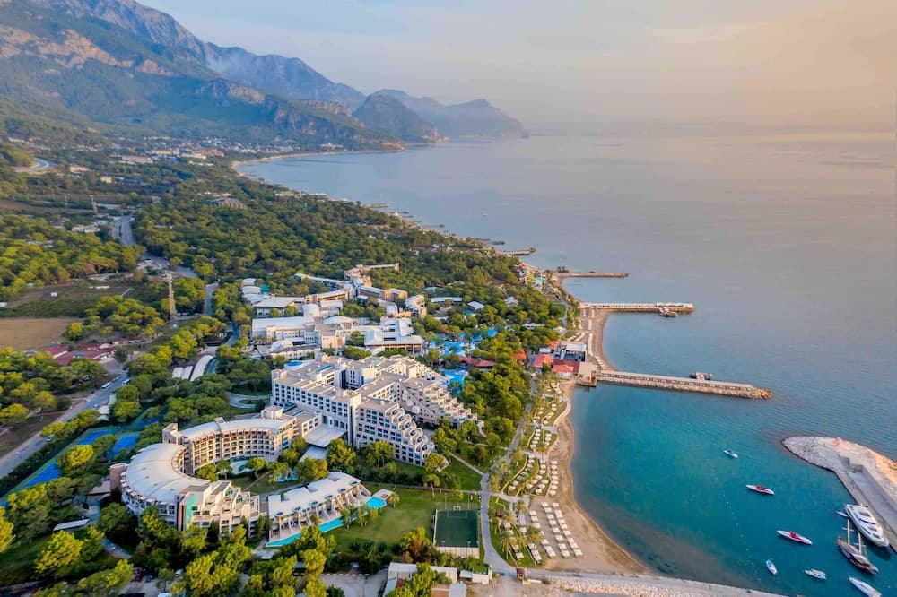 Rixos Sungate - The Land of Legends Erişimi