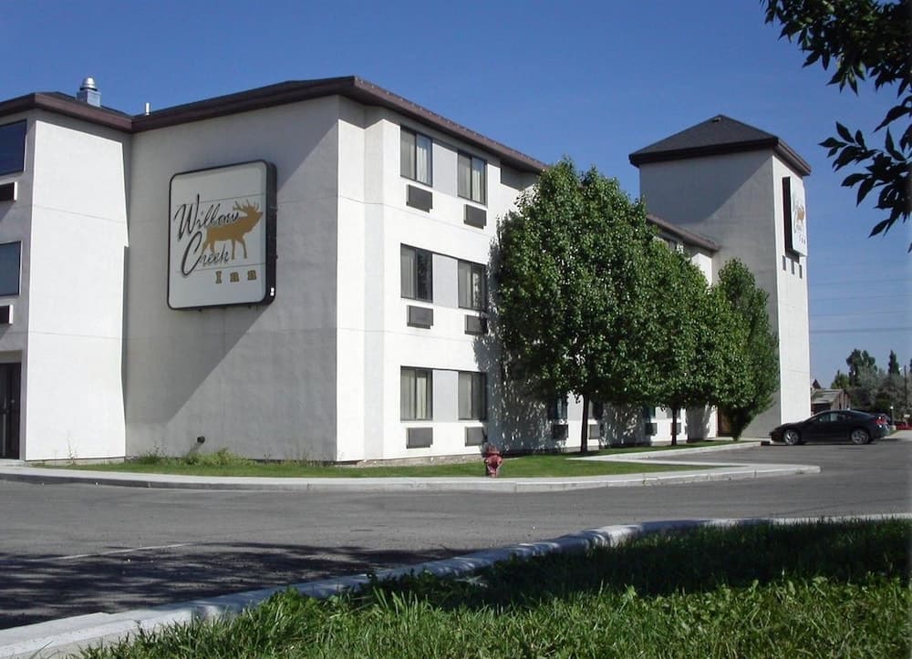 Willow Creek Inn