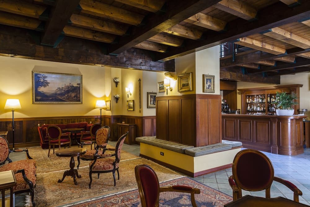 Lobi dinlenme salonu