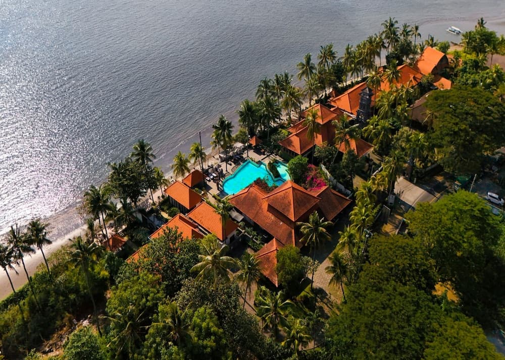 Nugraha Lovina Seaview Resort & Spa