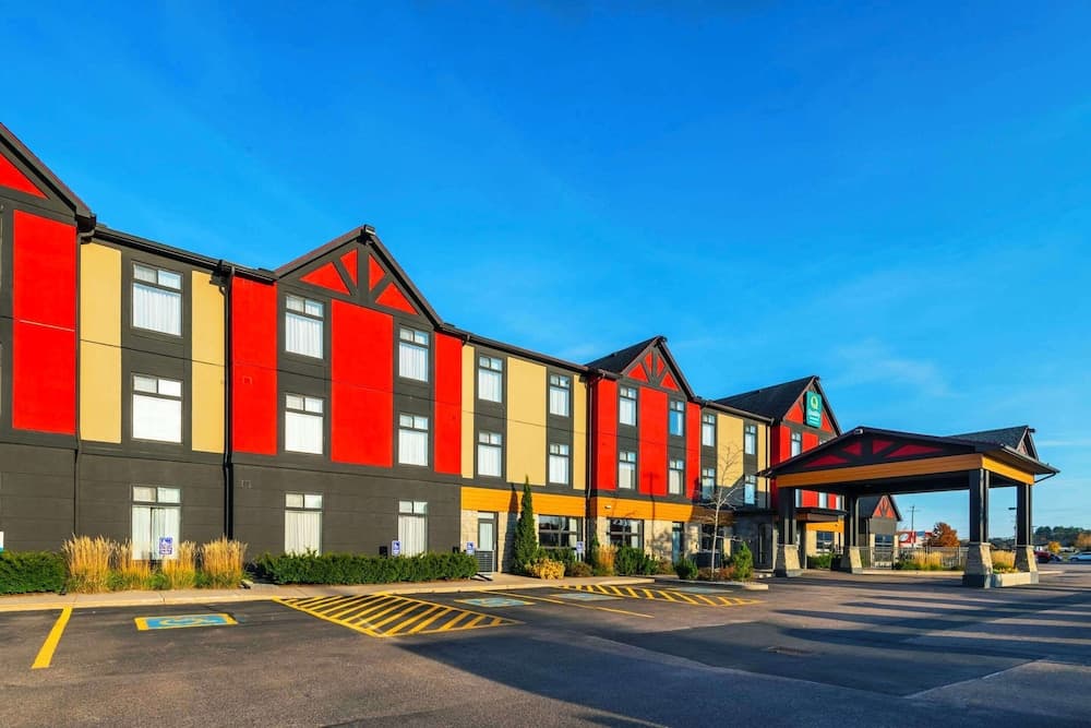 Quality Inn and Suites Petawawa