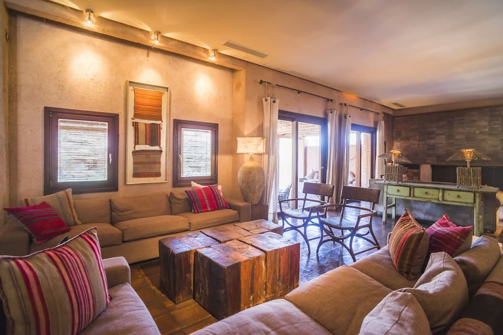 Lobi dinlenme salonu