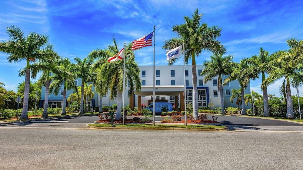 Hampton Inn & Suites Sarasota/Bradenton-Airport, FL