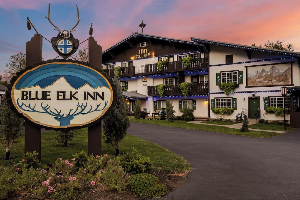 Blue Elk Inn