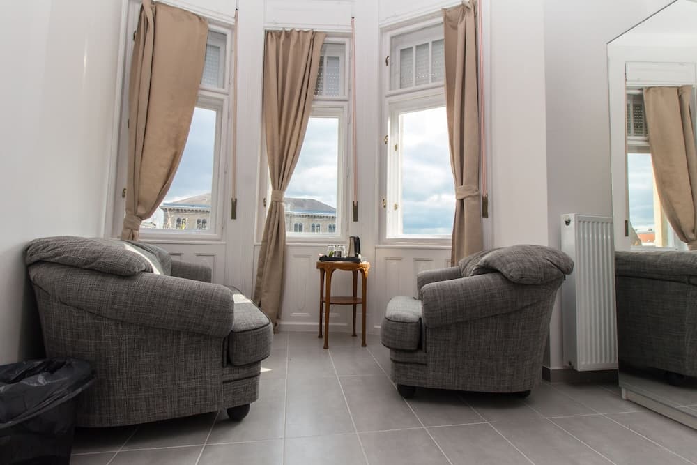 Butterfly Home Danube