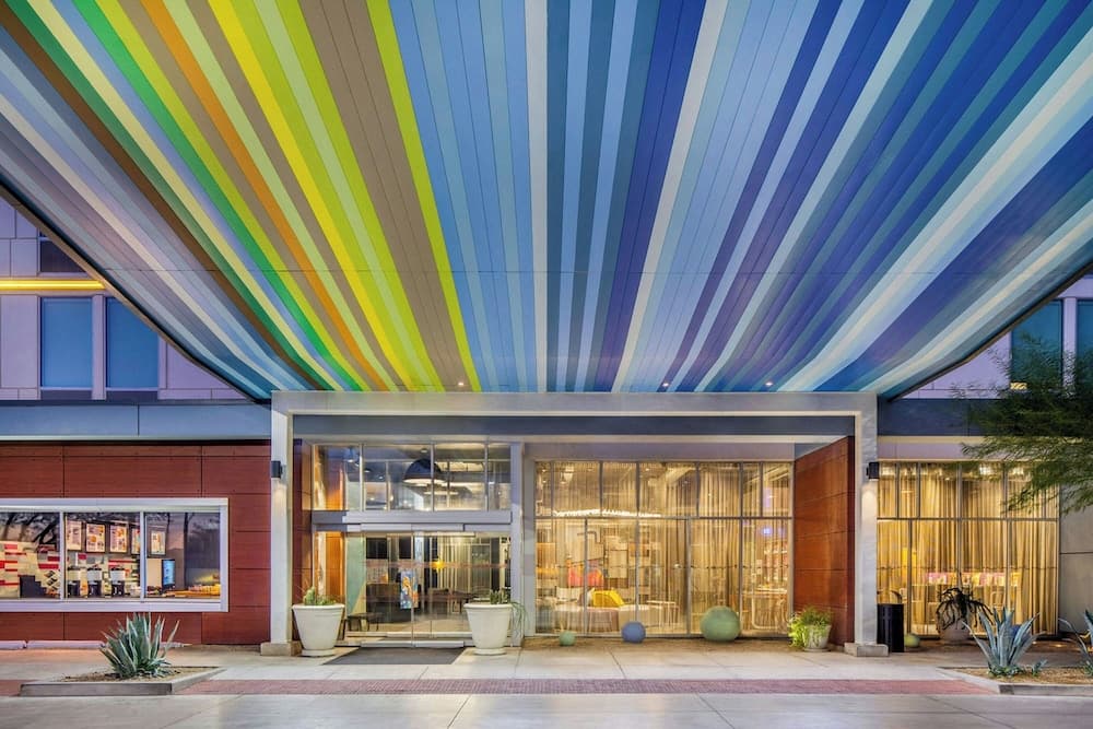 Lobi dinlenme salonu