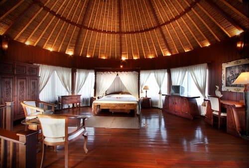 Dewani Villa Resort