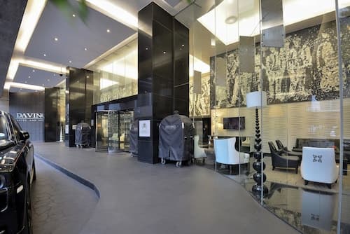 Davinci Hotel And Suites On Nelson Mandela Square