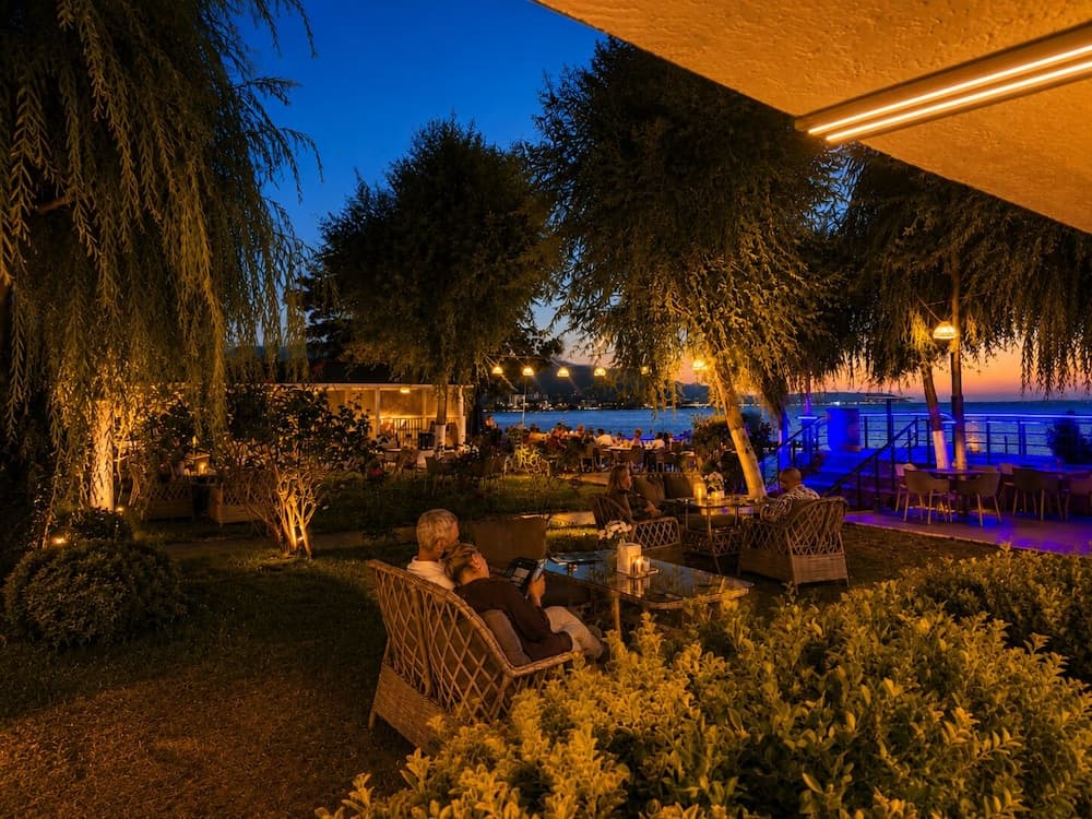 Grand Koru Otel Beach