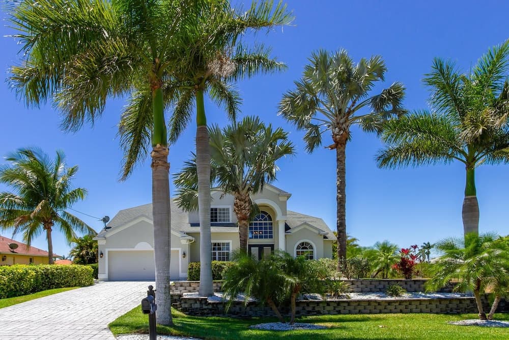 House Sunset Palace by Vacationhit