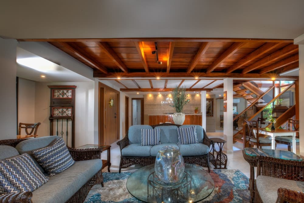 Giriş/çıkış büfesi