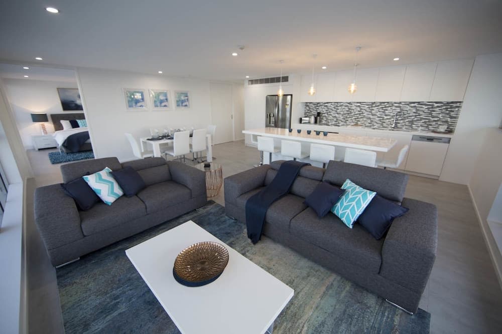 Golden Sands - Private Apartments