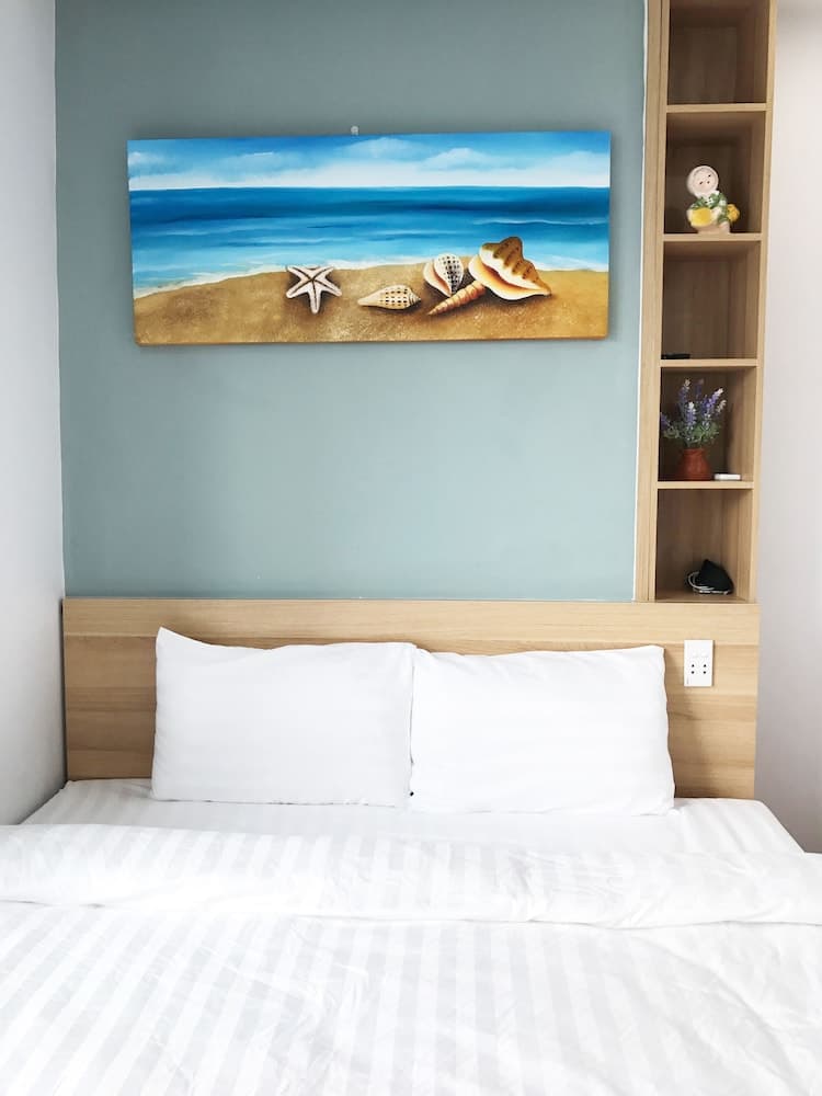 2232 Sea View Apartment