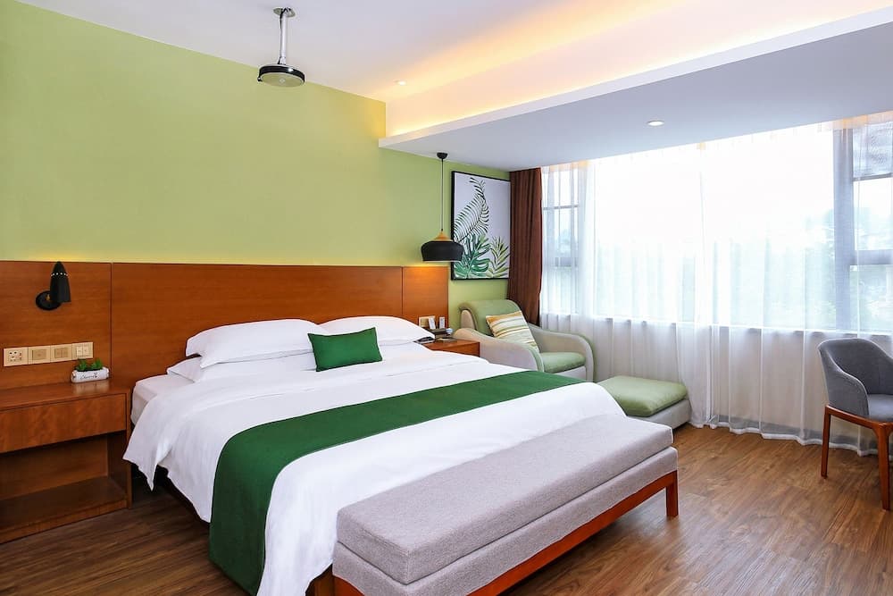 Immersing Hotel Guihu Branch