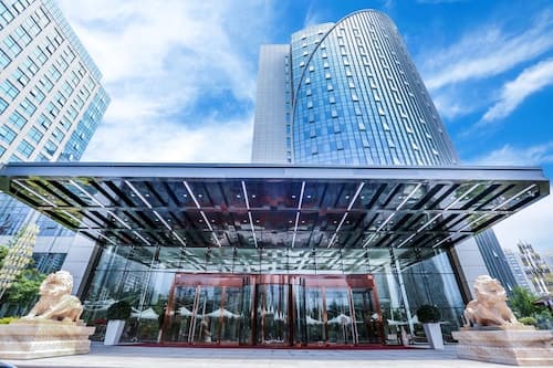 Hundred Hotel