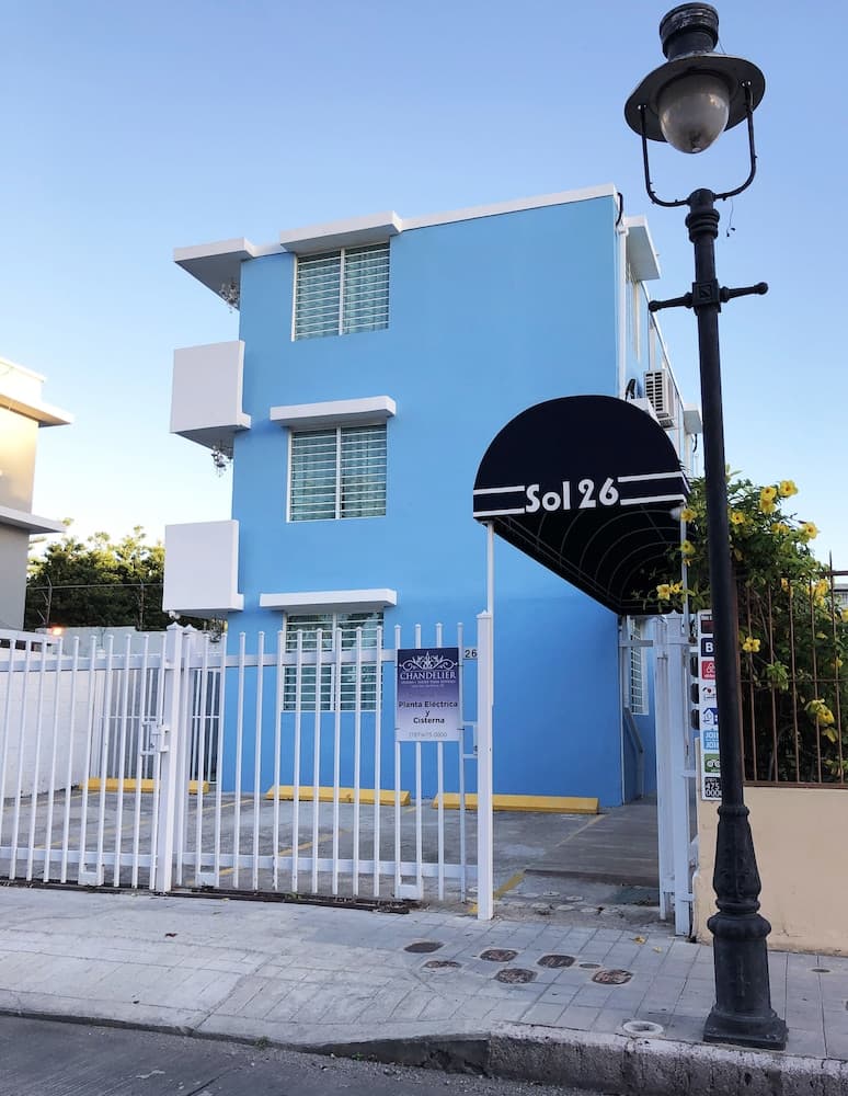 Konaklama yerinin ön cephesi