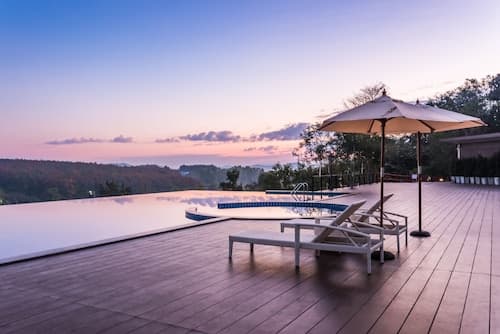 Chiangrai Lake Hill Resort