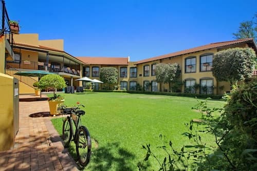 Benvenuto Hotel and Conference Centre