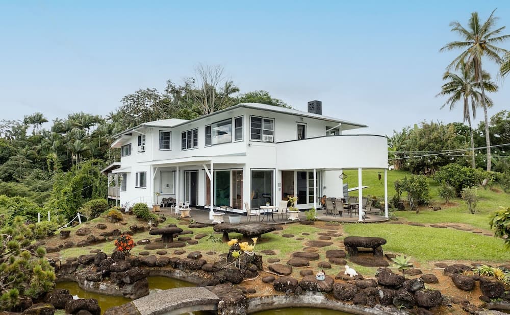 Hilltop Vacation Rental