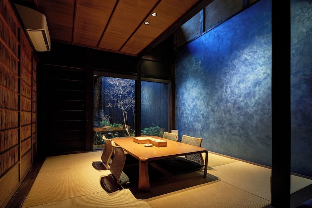 YADORU KYOTO HANARE Mizunoe No Yado