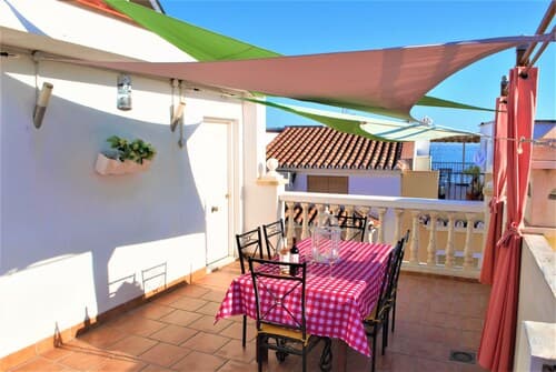 Holiday Beach Apartments Veronica