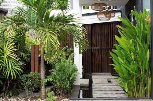 Villa U