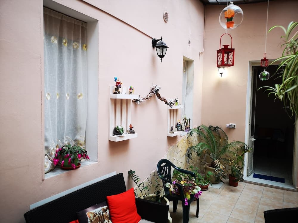 Giriş/çıkış büfesi