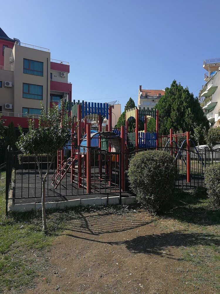 Çocuklar için oyun alanı - dış mekân