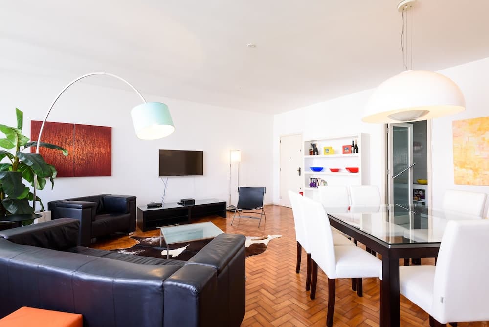 Omar do Rio - Apartamento BC33