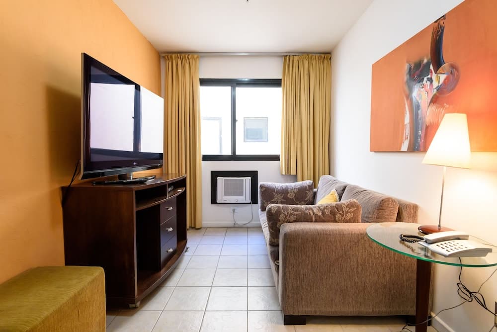 Omar do Rio - Apartamento FO407