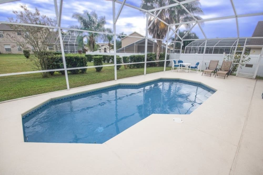 Ip60119 - Rolling Hills Estates - 4 Bed 3 Baths Villa