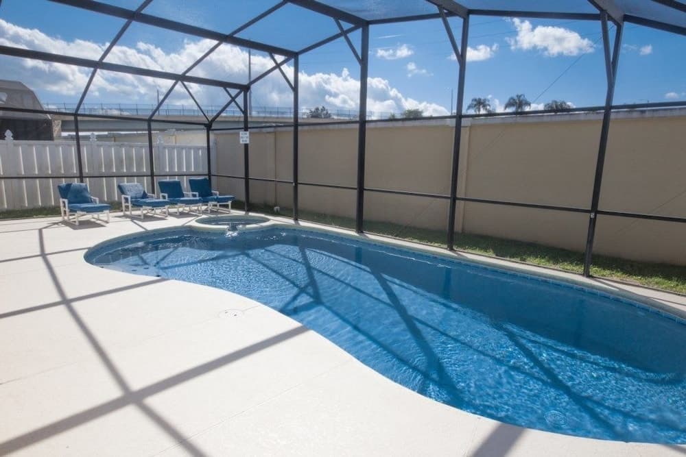 Ip60210 - Indian Creek - 5 Bed 4 Baths Villa