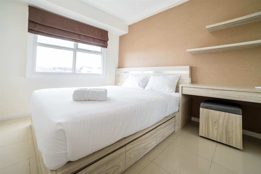 Modern Apartment Near Cihampelas at Parahyangan Residence