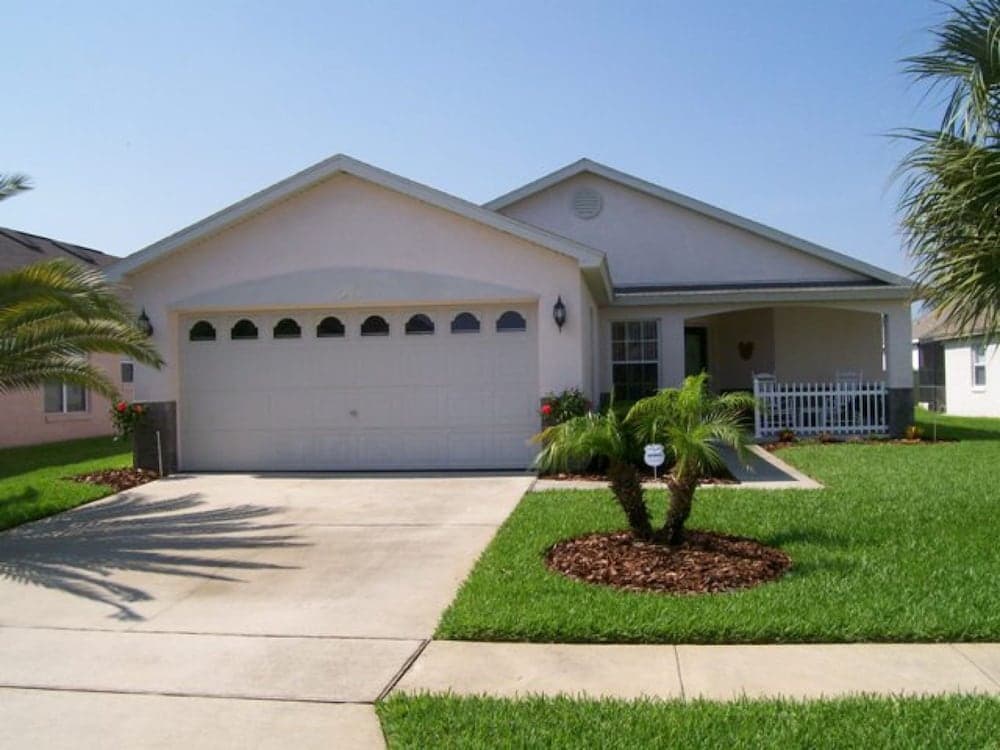 4BR 3BA Home in Indian Creek by CV-2653