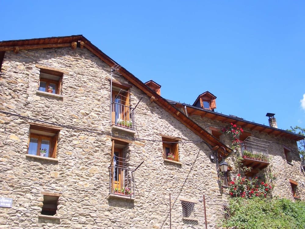 Casa Garbot